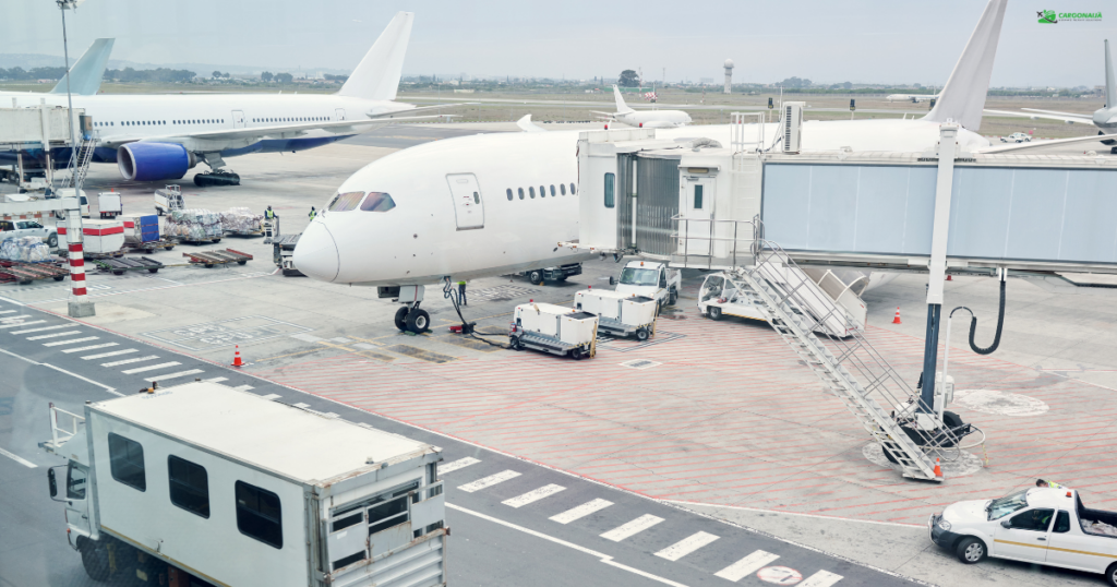 door to airport air cargo to Miami from UK fast air freight UK to Miami airport delivery