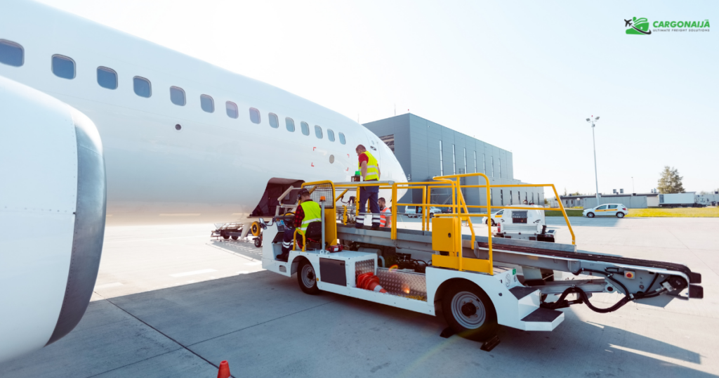 door to airport air cargo to Houston from UK fast air freight UK to Houston airport delivery
